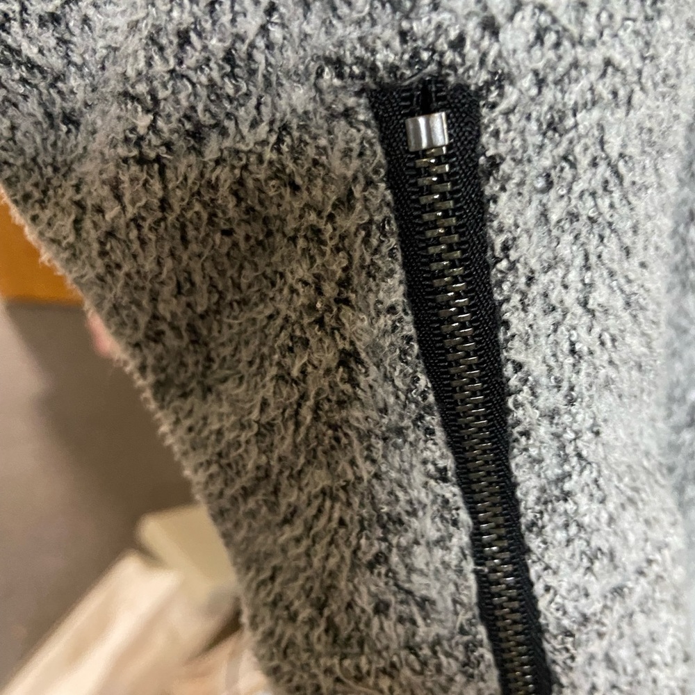 Moto jacket - Picture 3 of 3